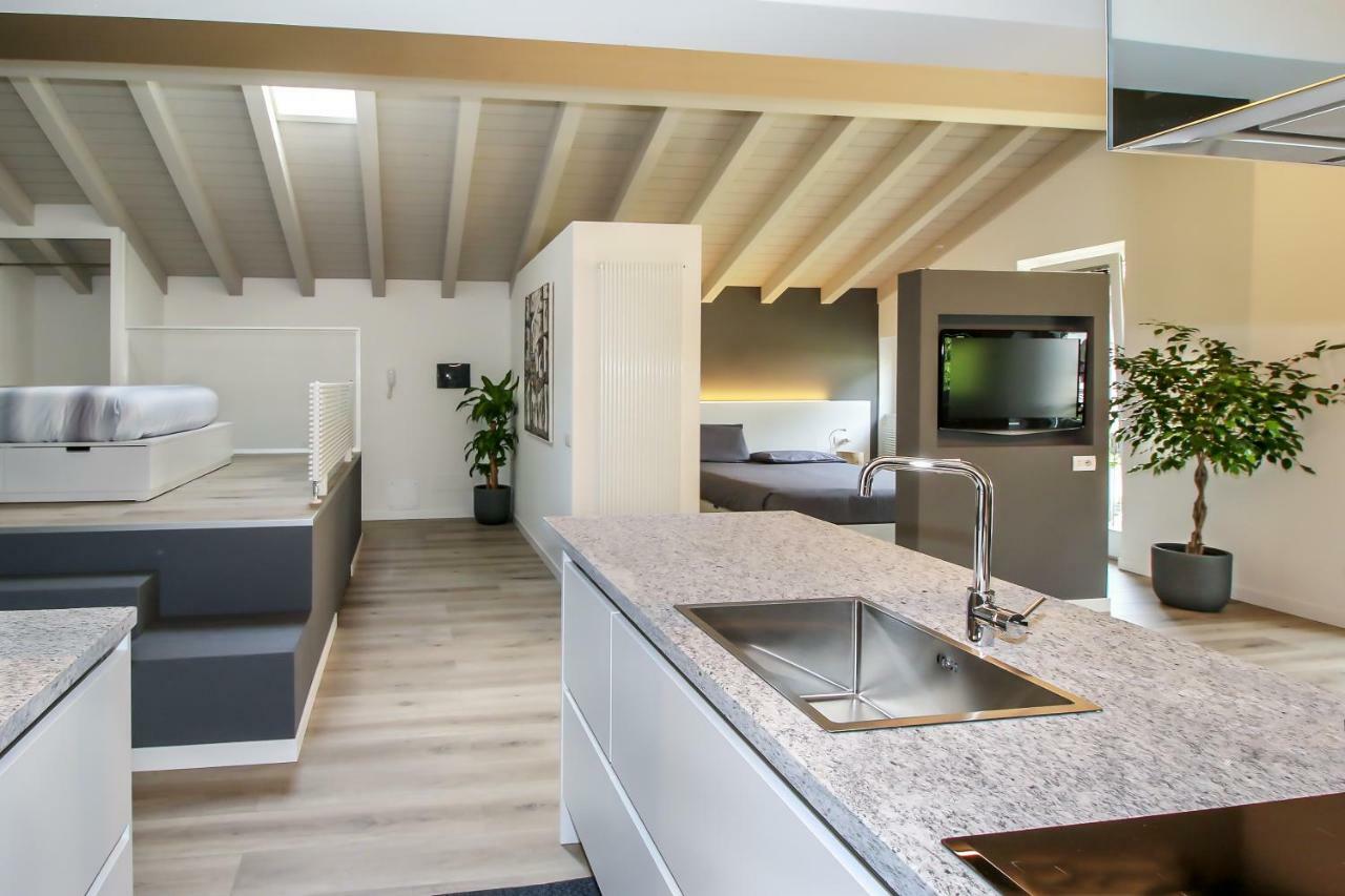 Sofi Apartment Chiavenna Eksteriør billede