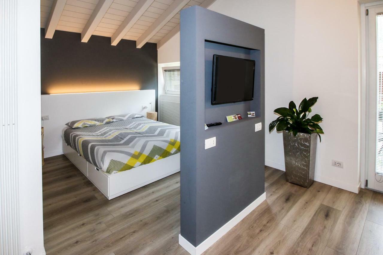 Sofi Apartment Chiavenna Eksteriør billede